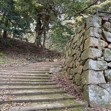 石垣と階段の様子です。