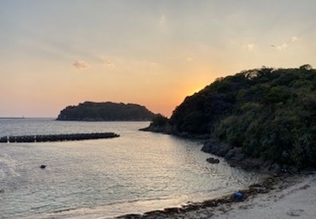 夕日に照らされた海岸線がきれいでした