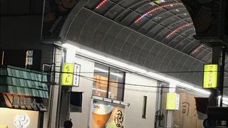 あれ、寿司屋がほとんどない。