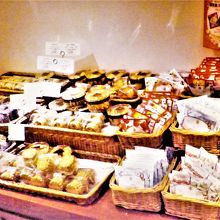 クッキーとキャンディです☆