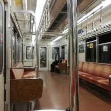 緊急事態宣言でガラガラ