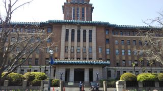 レンガ造りの外観