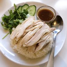 パクチーも添えて
