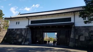 枡形の構造を存分に堪能できる