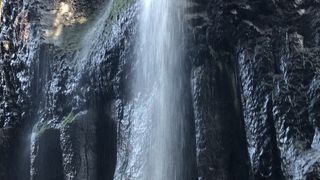 ”真名井の滝”を間近に「高千穂峡遊覧ボート」～宮崎・高千穂～