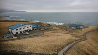 岩場に砂浜、豊富な景色が楽しめます。