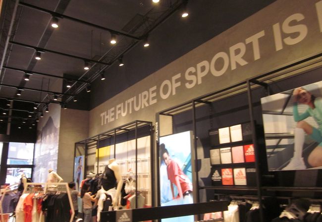 西武 (ランガム プレイス店)