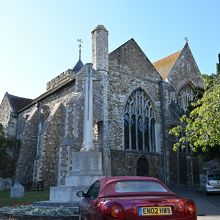 こじんまりした教会