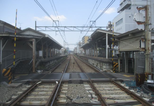 東門前駅