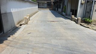 小さな小さな橋