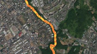 新緑も美しい爽やかなハイキングコース