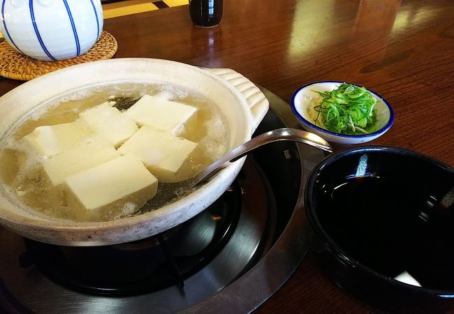 湯豆腐を食べに