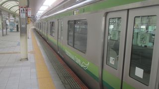 窓を開けて運行