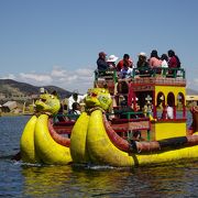 島での生活を垣間見ることができる