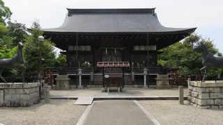 英雄は悲しからずや