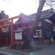 清々しい雰囲気の神社