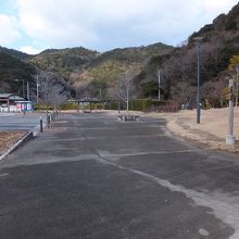 この先がPA建物。