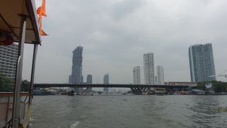 外観はこれと言って特徴がない