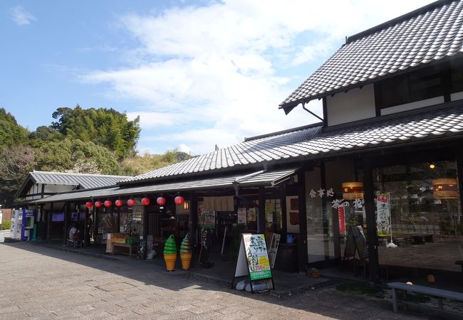 絶品の竹ぼうきがある道の駅 （道の駅 玉露の里）