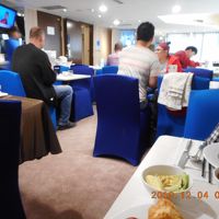 朝食会場はコンパクト