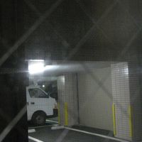 駐車場から丸見え