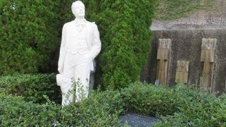 目立つ場所にあります