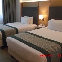 ダブルベッドのツイン