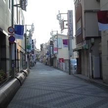 布多天神社の表参道です