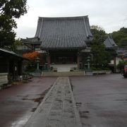 丘の上の曹洞宗本覚寺