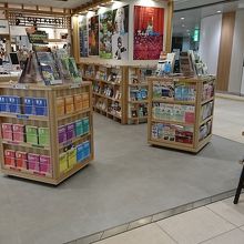 パンフレットなど