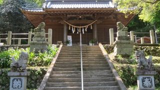 高尾山口にある神社