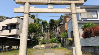 住宅地の中にある神聖なスポット