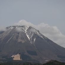 雪が少なかった大山