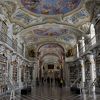 圧巻の修道院図書館