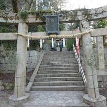 一番下の鳥居。