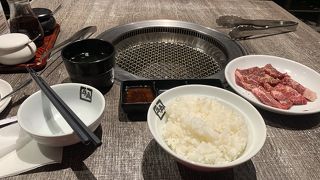 日本焼肉 牛角