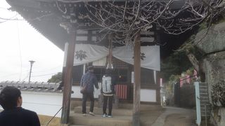 三十三観音堂のお参りがユニーク