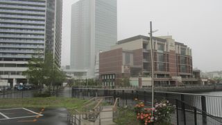 北仲通北第ニ公園