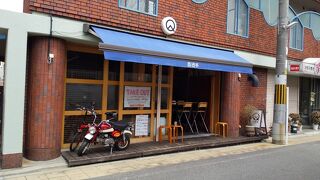 駅裏の洒落たカフェバル