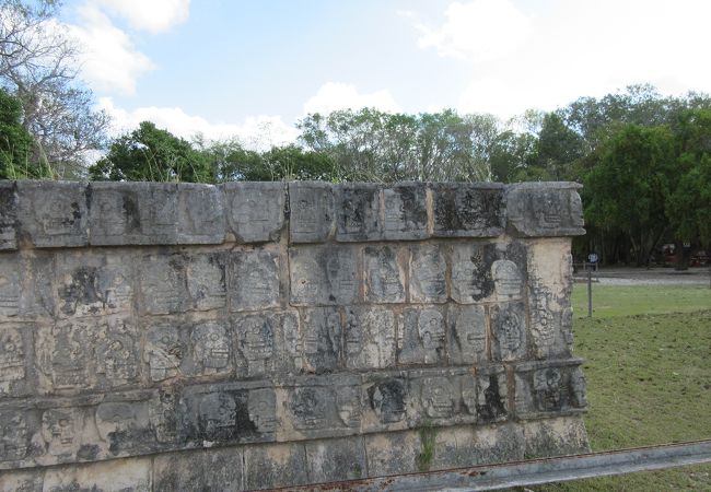 チェチェンイッツァ  置物 チェチェンイッツァ 置物