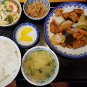 昼は行列