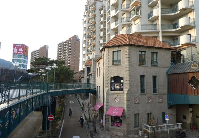 宝塚花のみち商店会 花のみちセルカ クチコミ アクセス 営業時間 宝塚 フォートラベル