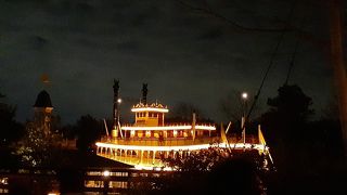 船に乗ってゆったりと