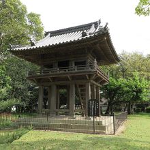 「鐘楼堂」の梵鐘は、こちらも謀殺の可能性ある藤原頼嗣公の寄進