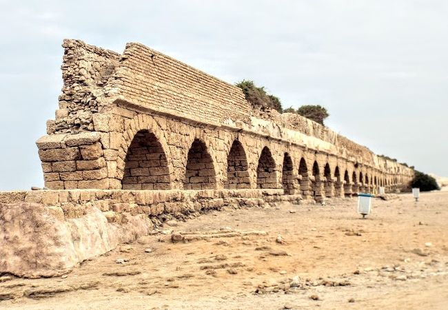 古代カイザリアの遺跡「水道橋」