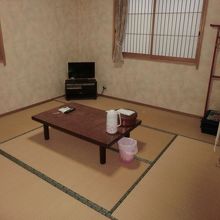 シンプルで落ち着きある和室です。