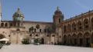 レプップリカ広場