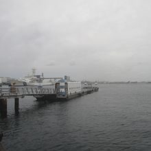 ピア赤レンガ桟橋