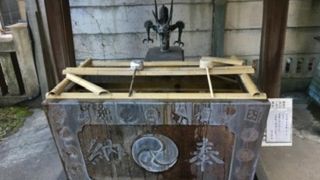 品川駅すぐ近くの神社