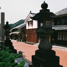 白石神社の灯篭